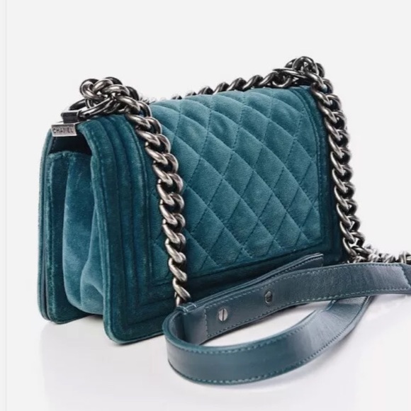 Auth CHANEL Velvet Quilte Small Boy Flap Turquoise - Picture 4 of 13